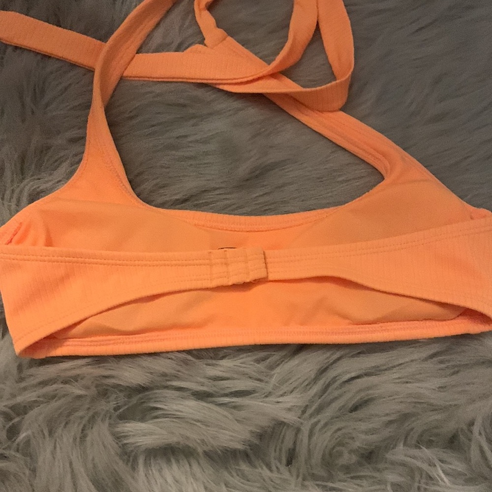 Target swim top - Picture 2 of 3